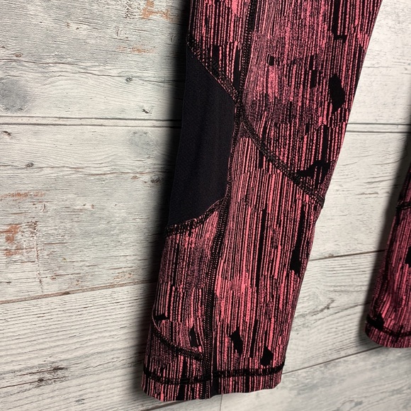🍋 Lululemon Pace Rival Crop Leggings Size 4 🍋 - Picture 6 of 12